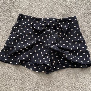 Polka dot dark navy bow shorts